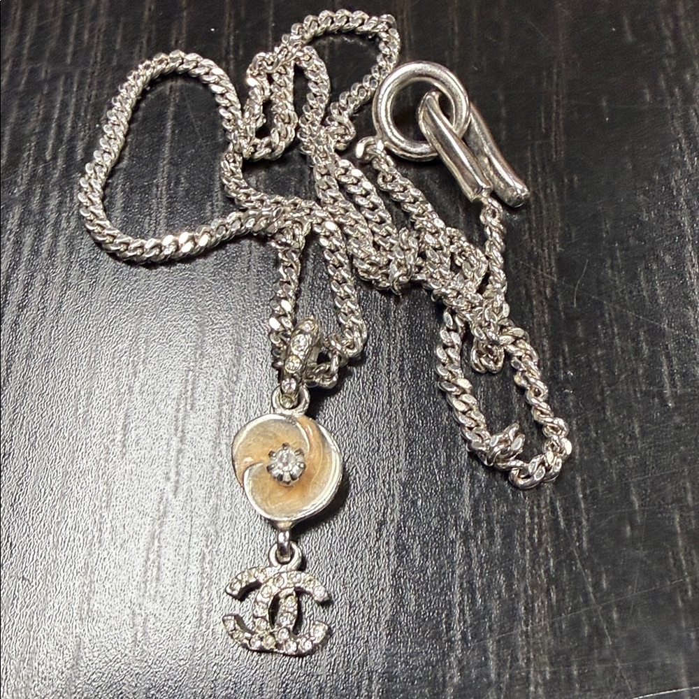 CHANEL Silver and Peach Enamel Pendant Necklace
